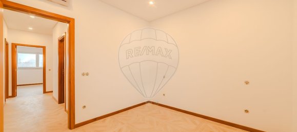 4 Schlafzimmer Haus in Sao Joao da Madeira, Portugal, Nr. 290816 25