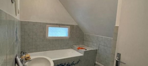 2 bedrooms House in Verberie, France No. 226335 11