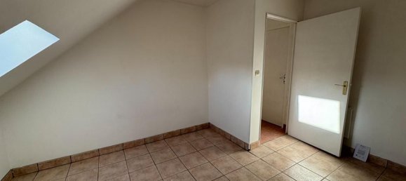 2 bedrooms House in Verberie, France No. 226335 8