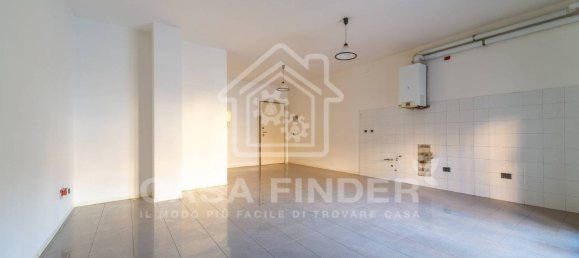 Estudio en Parma, Italy No. 357273 5