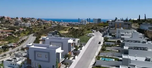 Villa de 3 dormitorios en Limassol, Cyprus No. 799 4