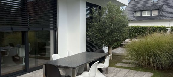 4 bedrooms Townhouse in Rhein-Sieg, Germany No. 277514 3