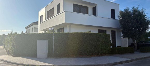 4 bedrooms Townhouse in Rhein-Sieg, Germany No. 277514 6