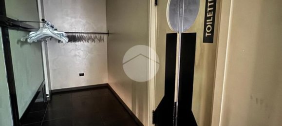 Склад с 4 комнатами в Грассоббьо, Италия № 282213 5