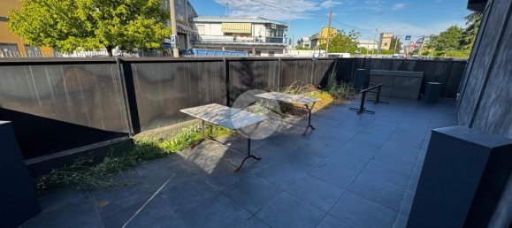 Склад с 4 комнатами в Грассоббьо, Италия № 282213 25