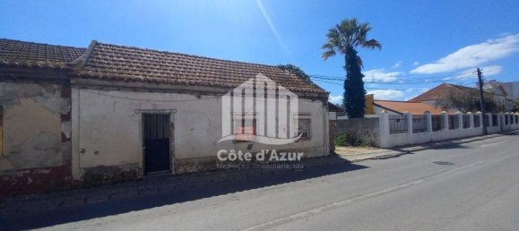 1 bedroom House in Barreiro, Portugal No. 27410 2