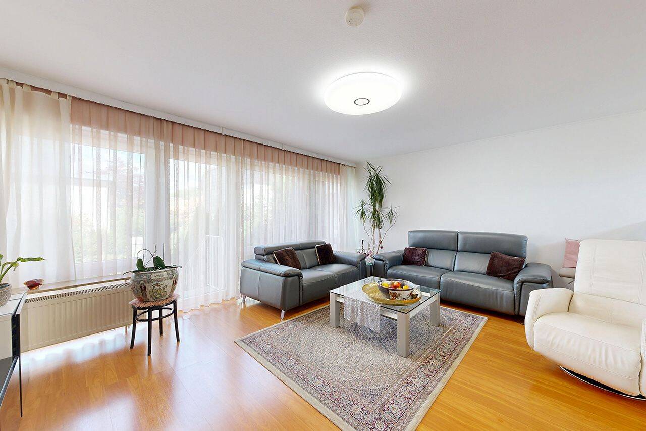 3 bedrooms Townhouse in Cologne, Germany No. 228739