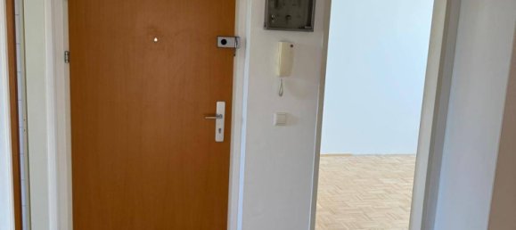 Apartamento de 3 habitaciónes en Linz, Austria No. 190682 2