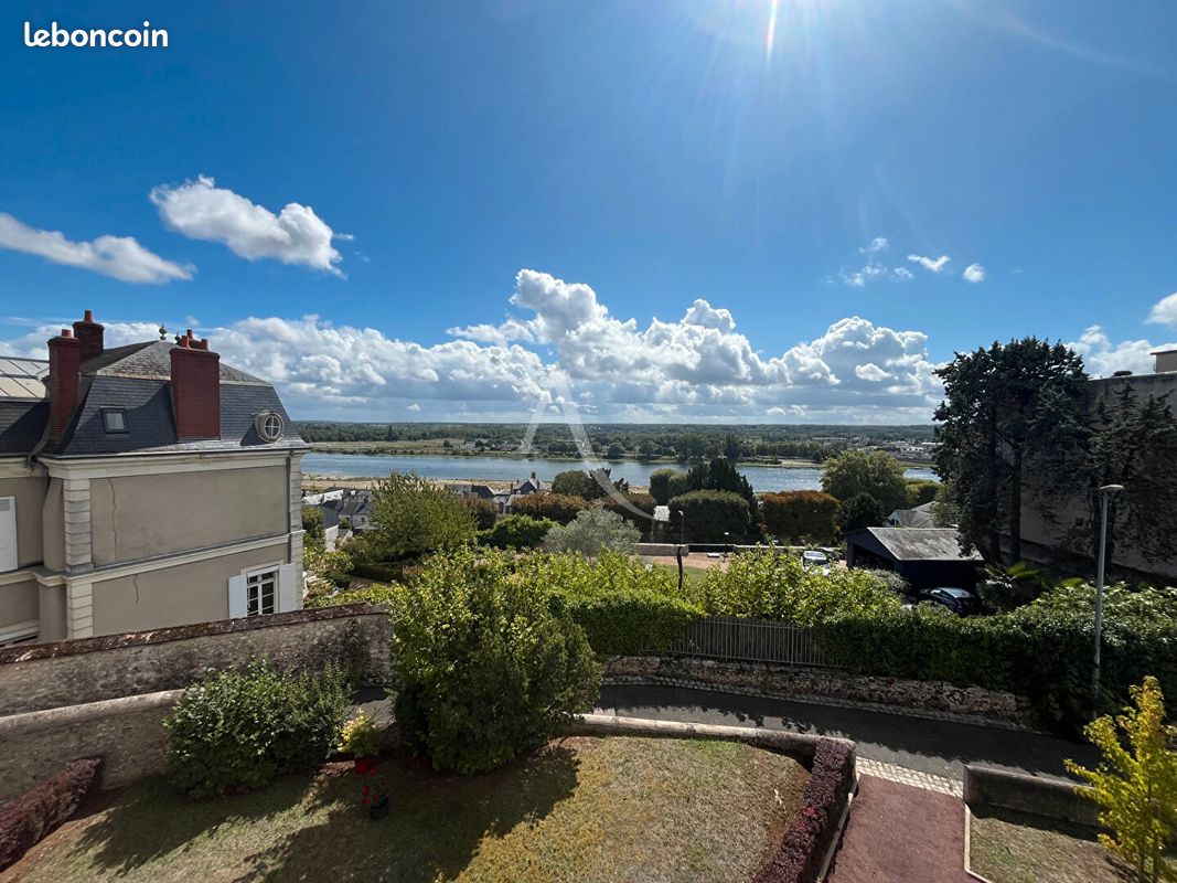 Квартира с 3 спальнями в Блуа, Франция № 322159