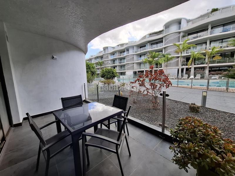 Apartamento de 2 dormitorios en Arona, Spain No. 54265