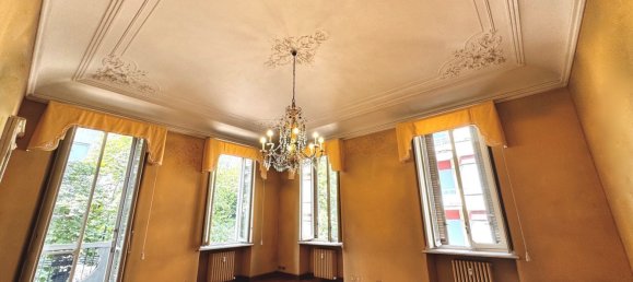 7 bedrooms Apartment in Turin, Italy No. 323118 14