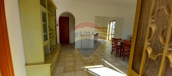 3 bedrooms Villa in Anzio, Italy No. 372350 9