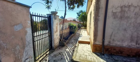 3 bedrooms Villa in Anzio, Italy No. 372350 3