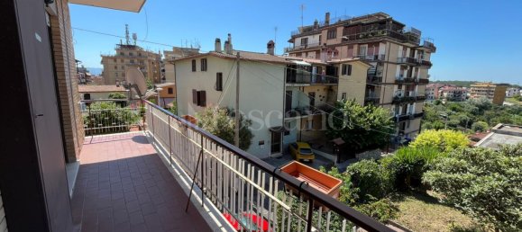 3 rooms Apartment in Mentana, Italy No. 267403 5