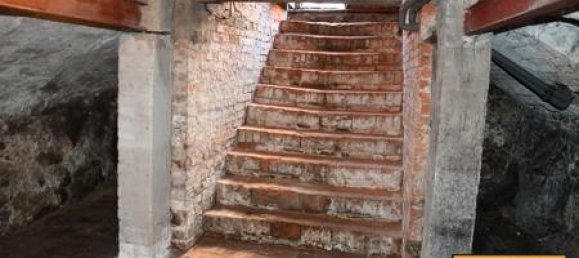 Здание с 4 комнатами в Людвигслуст-Пархим, Германия № 159906 18