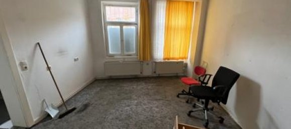 Здание с 4 комнатами в Людвигслуст-Пархим, Германия № 159906 6