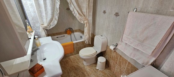 4 Schlafzimmer Property in Neapoli, Greece, Nr. 2719 9
