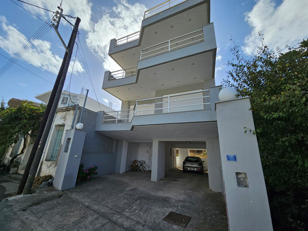 4 chambres Property à Neapoli, Greece No. 2719