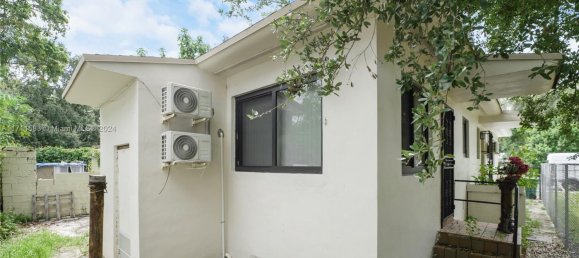 144m² terrain à vendre à Miami, Miami-Dade, Florida, USA № 615151 5