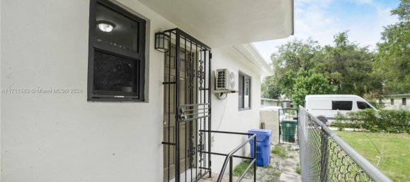 144m² terrain à vendre à Miami, Miami-Dade, Florida, USA № 615151 2