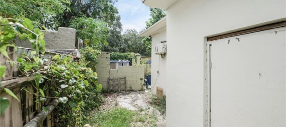 144m² terrain à vendre à Miami, Miami-Dade, Florida, USA № 615151 6