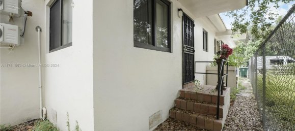 144m² terrain à vendre à Miami, Miami-Dade, Florida, USA № 615151 3