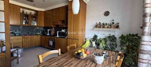 Maisonette de 3 dormitorios en Naxxar, Malta No. 489 2