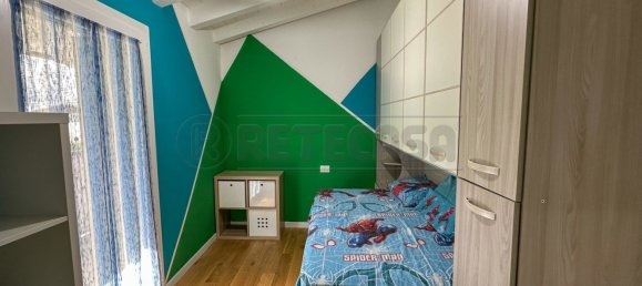 Apartamento T5 em Udine, Italy N.º 347501 14