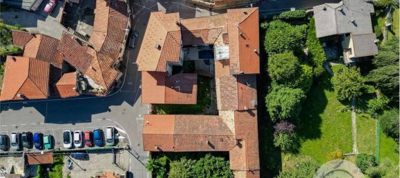 2 chambres Appartement à Marchirolo, Italy No. 266364 2