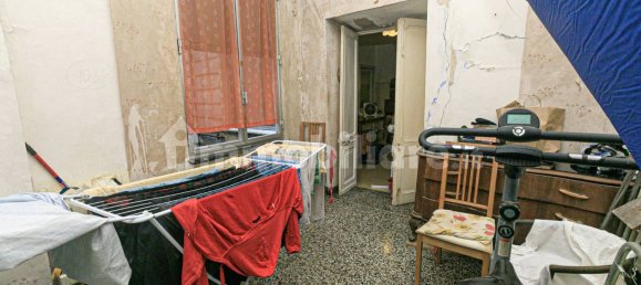 Apartamento de 2 dormitorios en Genoa, Italy No. 371160 13