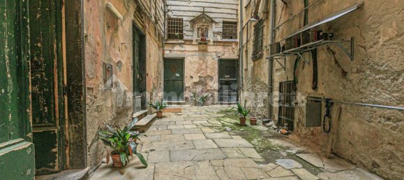 Apartamento de 2 dormitorios en Genoa, Italy No. 371160 21