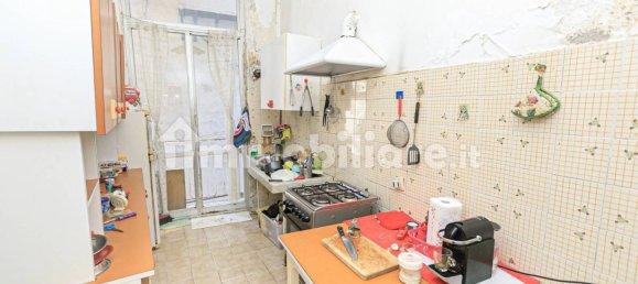 Apartamento de 2 dormitorios en Genoa, Italy No. 371160 6