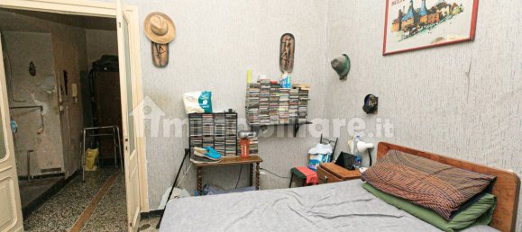 Apartamento de 2 dormitorios en Genoa, Italy No. 371160 4