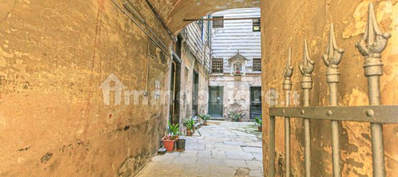 Apartamento de 2 dormitorios en Genoa, Italy No. 371160 23