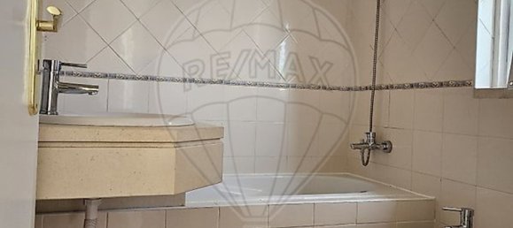 3 bedrooms House in Cascais, Portugal No. 179616 30