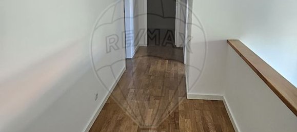 3 bedrooms House in Cascais, Portugal No. 179616 25