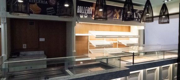 170m² Commercial property in Mijas, Spain No. 145266 10