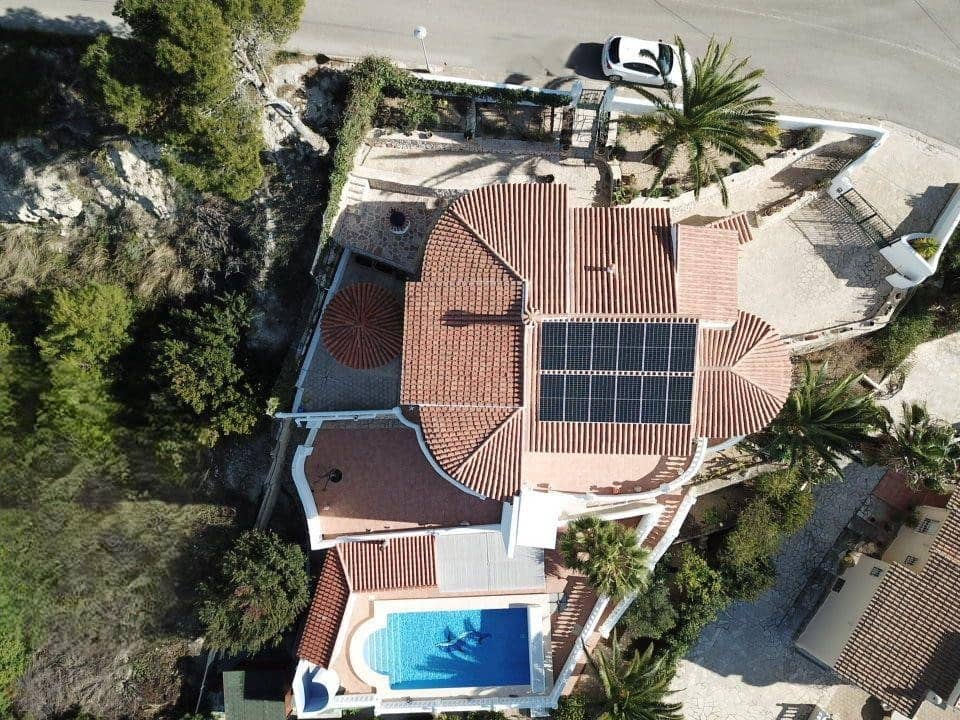 3 bedrooms Villa in Calpe, Spain No. 242947