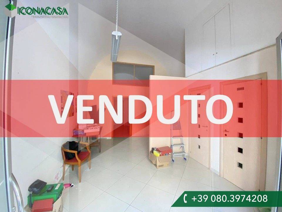 Propiedad comercial de 2 habitaciónes en Molfetta, Italy No. 22368
