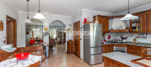 3 bedrooms Villa in Rivalba, Italy No. 319106 19