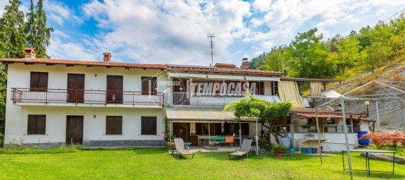 3 bedrooms Villa in Rivalba, Italy No. 319106 4
