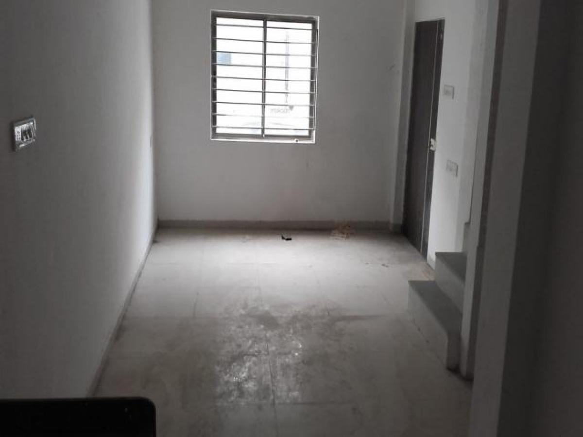 2 bedrooms House in Vadodara, India No. 3415