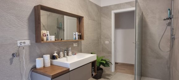 2 rooms Apartment in Parma, Italy No. 3534 29