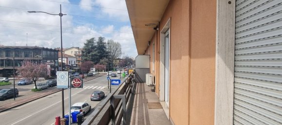 2 rooms Apartment in Parma, Italy No. 3534 12