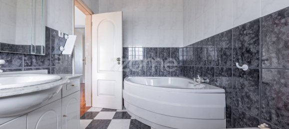 Casa de 5 dormitorios en Foz do Arelho, Portugal No. 143277 35