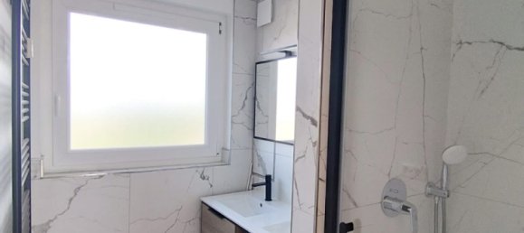 Apartamento de 3 dormitorios en Compiegne, France No. 58467 5