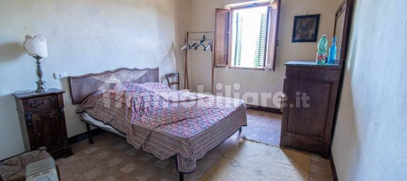 4 bedrooms House in Asciano, Italy No. 57596 19