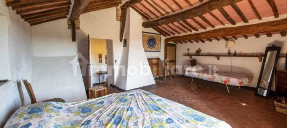 4 bedrooms House in Asciano, Italy No. 57596 26