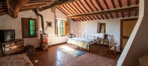 4 bedrooms House in Asciano, Italy No. 57596 27