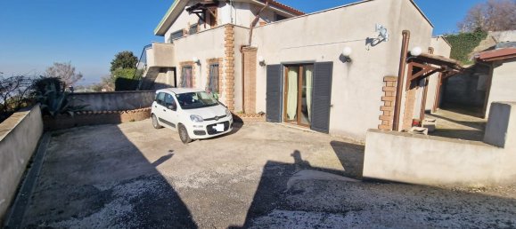 3 rooms Apartment in San Cesareo, Italy No. 205190 9